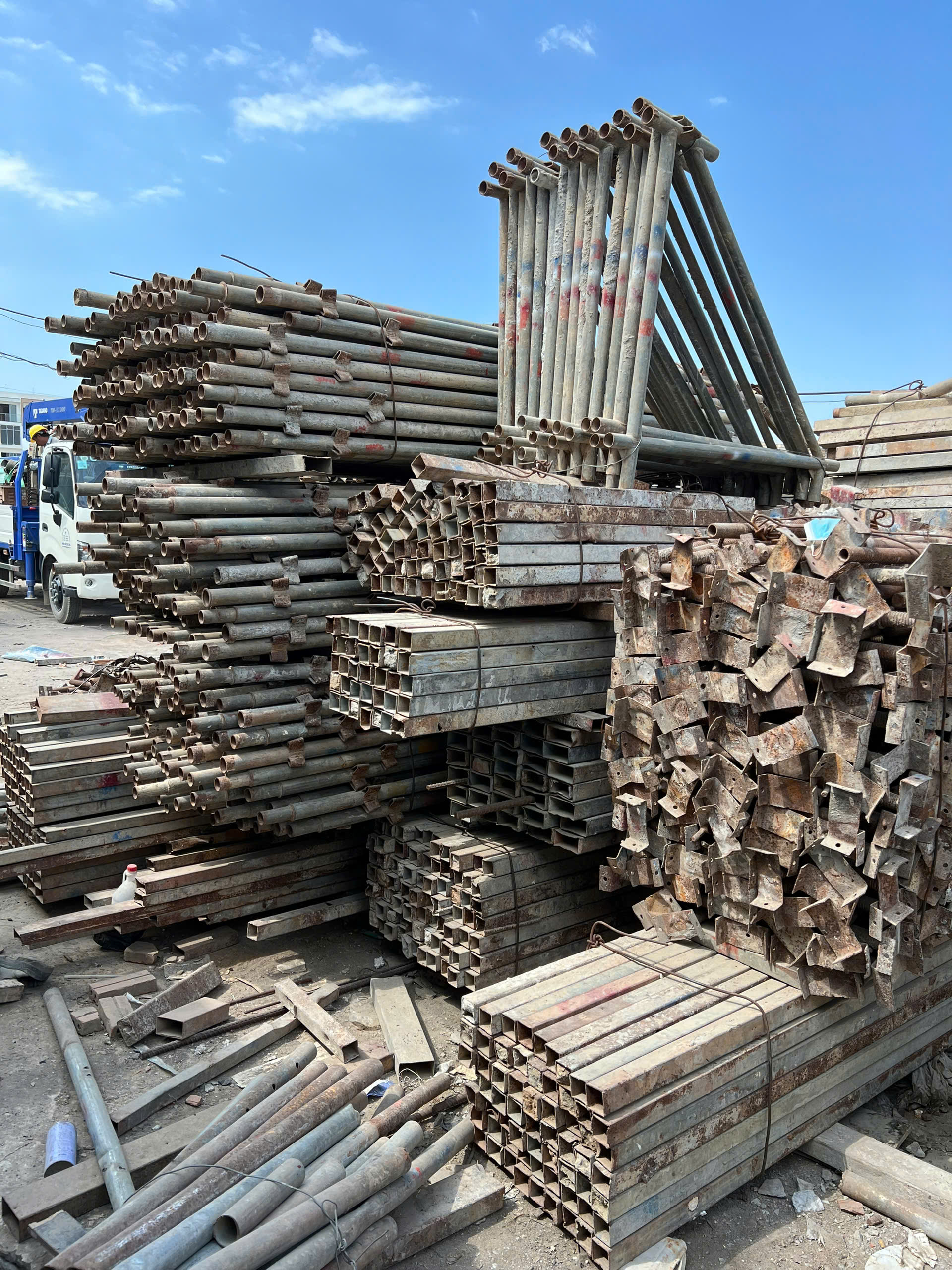 Công ty TNHH Phế Liệu Kim Loại Nhật Minh